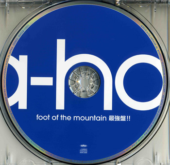 A-HA: Foot Of The Mountain (2009) (Japan, EMOQ-10002) (Double CD)
