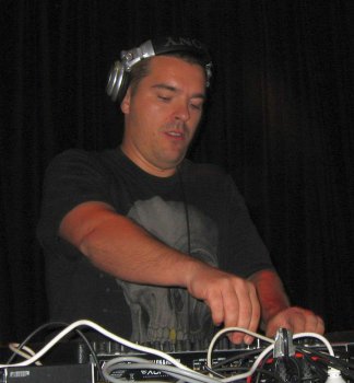 Speedy J (Jochem Paap, Electric Deluxe, Public Energy, Tune, Problem House, Collabs, Zeitgeber) - Discography (1990-2014)